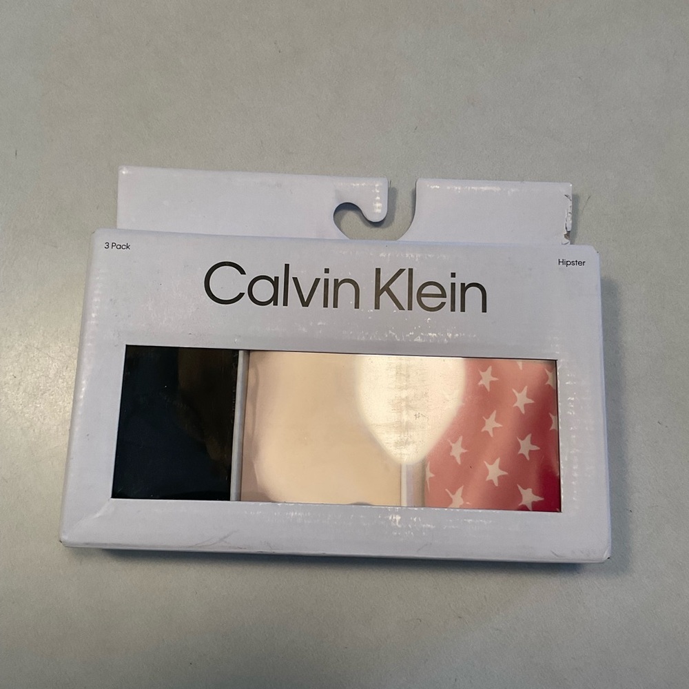 Box of three Calvin Klein hipters